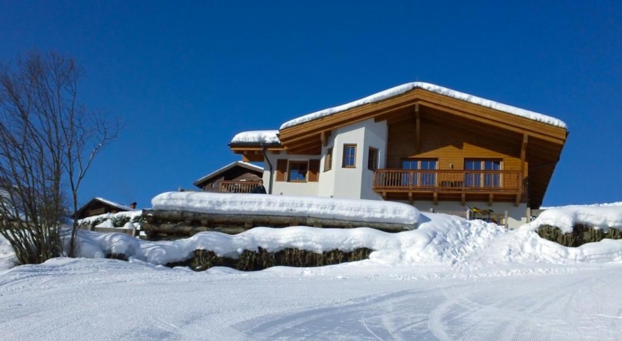 Chalet An Der Piste Kaprun Exteriér fotografie