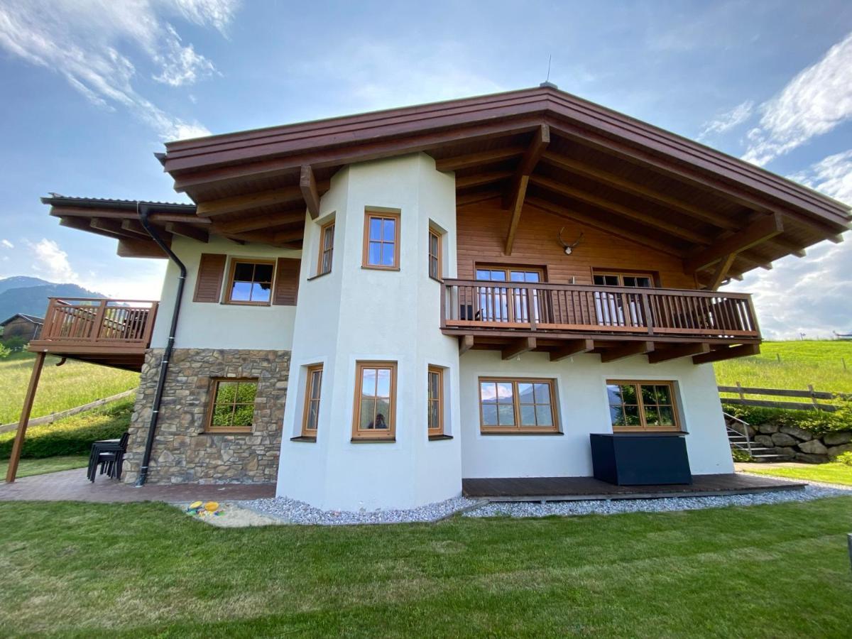 Chalet An Der Piste Kaprun Exteriér fotografie