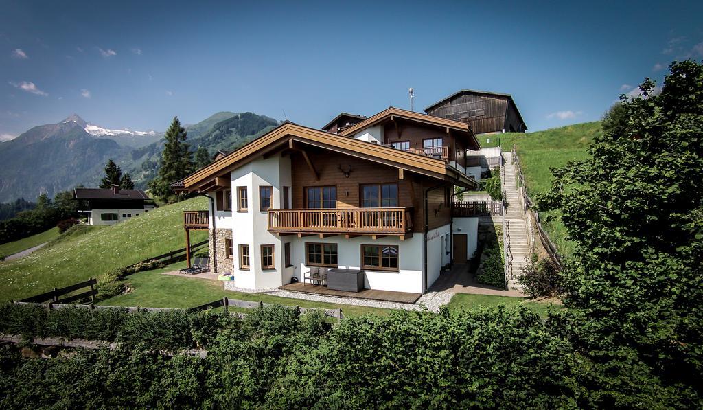 Chalet An Der Piste Kaprun Exteriér fotografie